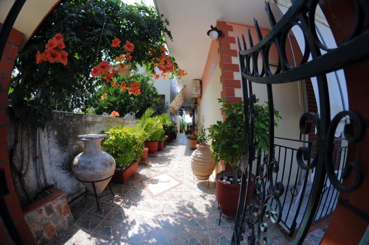 Nefeli Rooms Pefki  Exterior foto